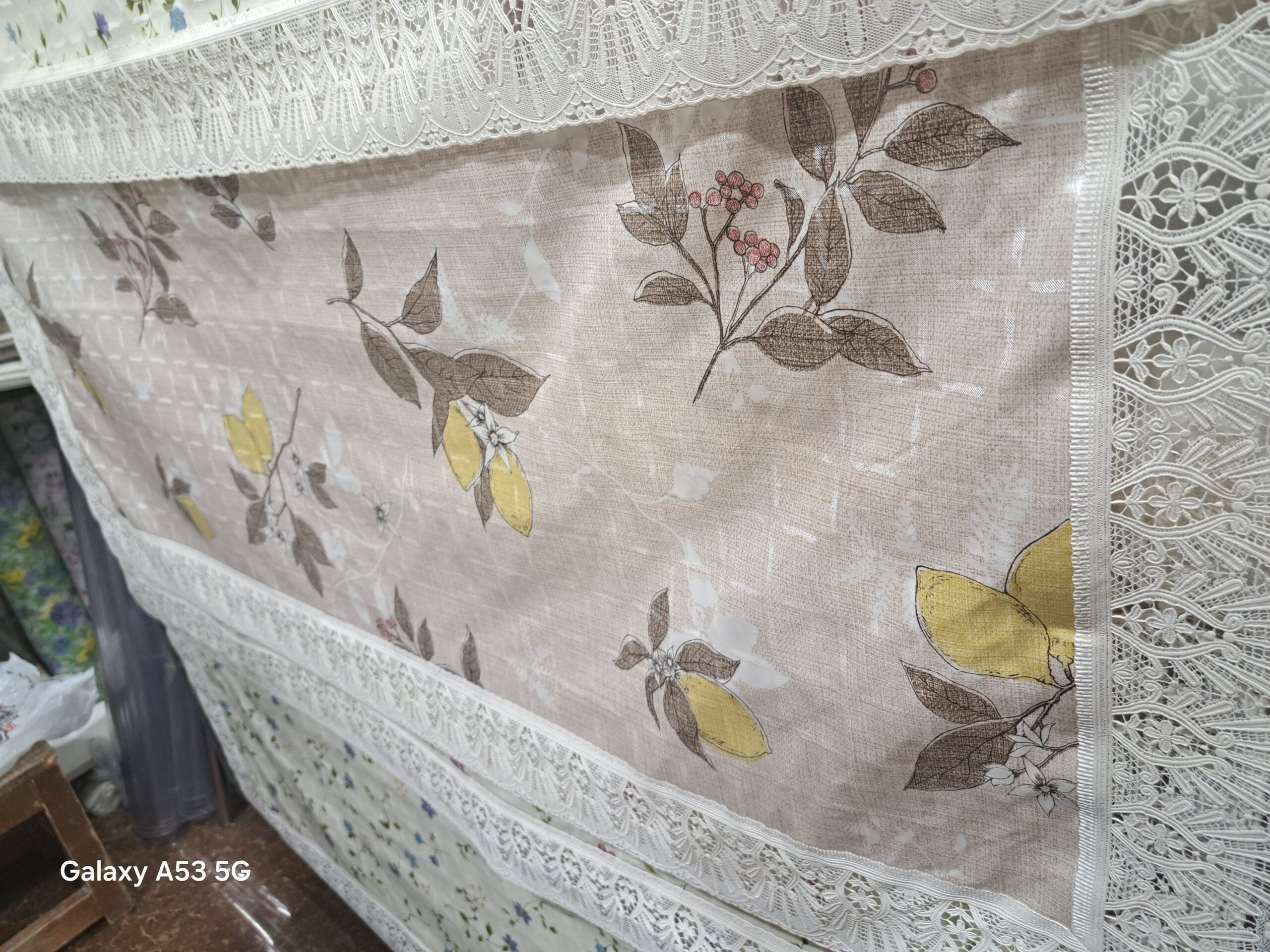 سفره رومیزی پنلی 6 نفره ژاپن ابعاد 135 در 180 سانتی متر 