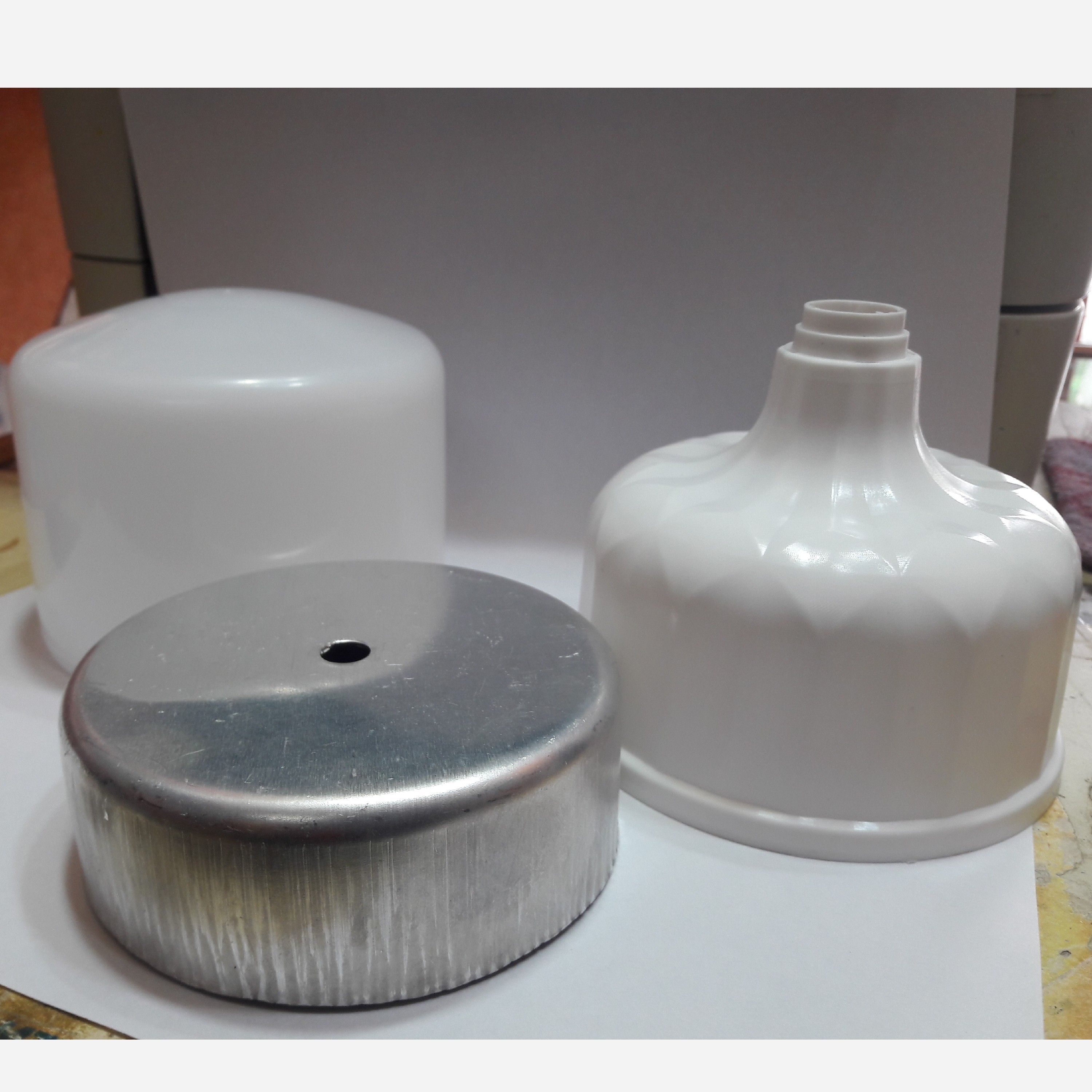 نمای 2 بدنه لامپ50وات و40 همراه با هیت سینک LED.حباب اصلاح شده