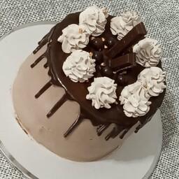 کیک تولد شکلاتی خانگی
