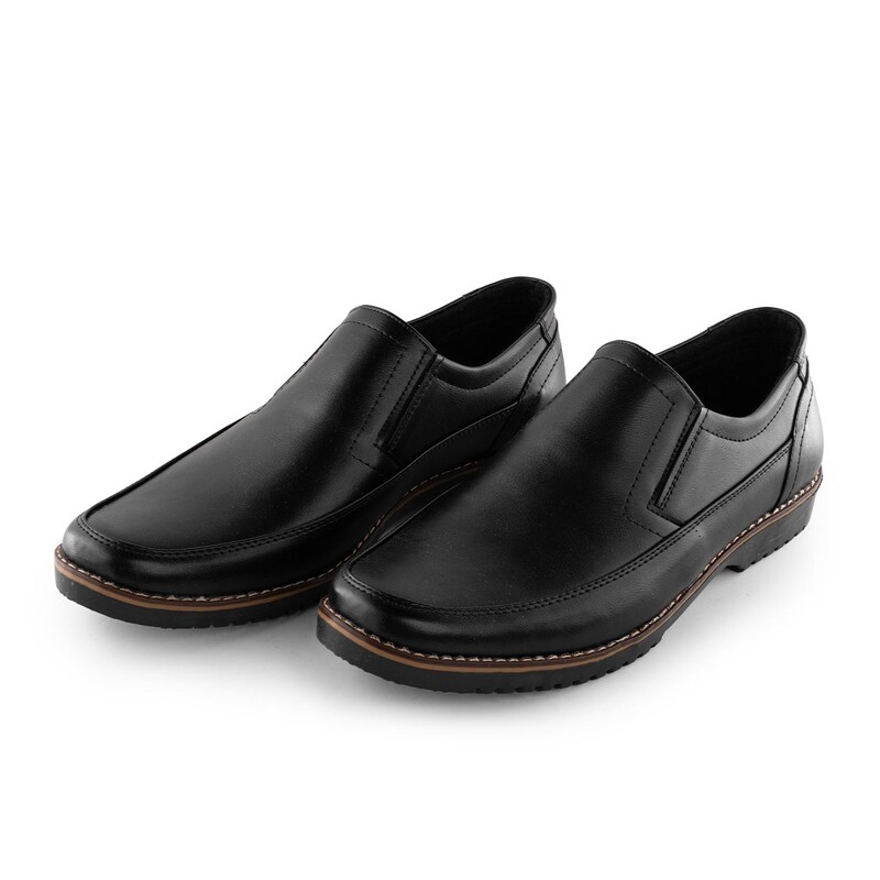 کفش مردانه رویه چرم خارجی سایز 45 سفارشی برای الباقی سایزها با قیمت مناسب در غرفه پام مشهد  در باسلام پیام بدهید