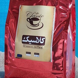 میکس 8020mبا20درصد عربیکا داری طعم عالی وکافیین بالا وکرمایی خوب برای افرادی که دنبال یه قهوه  کافیین دار