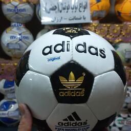 توپ فوتبال سایز 5 زیبا با ضمانت وسوزنی وارسال رایگان در ارزانکده توپ کرمان 
