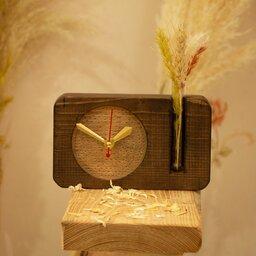 ساعت رومیزی تلفیق شده با گلدان چوبی رومیزی متریال چوب فنلاندی