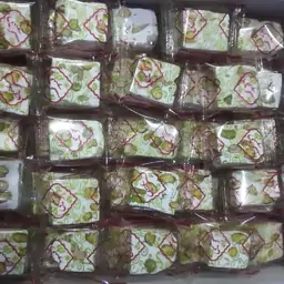 گز لقمه فله 40درصدسنتی  سفارشی چهارمحال وبختیاری(1000گرمی)ارسال سریع از کارگاه