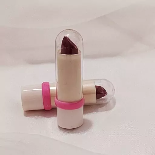 رژ لب جامد مرو   mero lipstick دارای طیف رنگی B4 تا B16