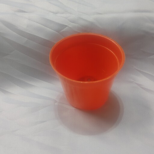 گلدان پلاستیکی مدل رنگین کمان سایز 8 رنگ نارنجی