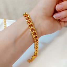 دستبند زنانه رنگ ثابت طرح طلا  با 5 سانت زنجیر اضافی 