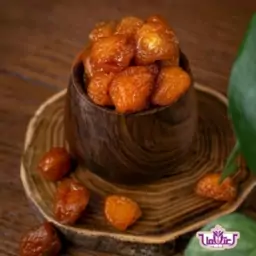 آلو بخارا گوشتی 500 گرمی اعتماد ترش و خوشمزه ( آلوبخارا)