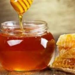 عسل چهل گیاه لرستان با عطر و طعم عالی