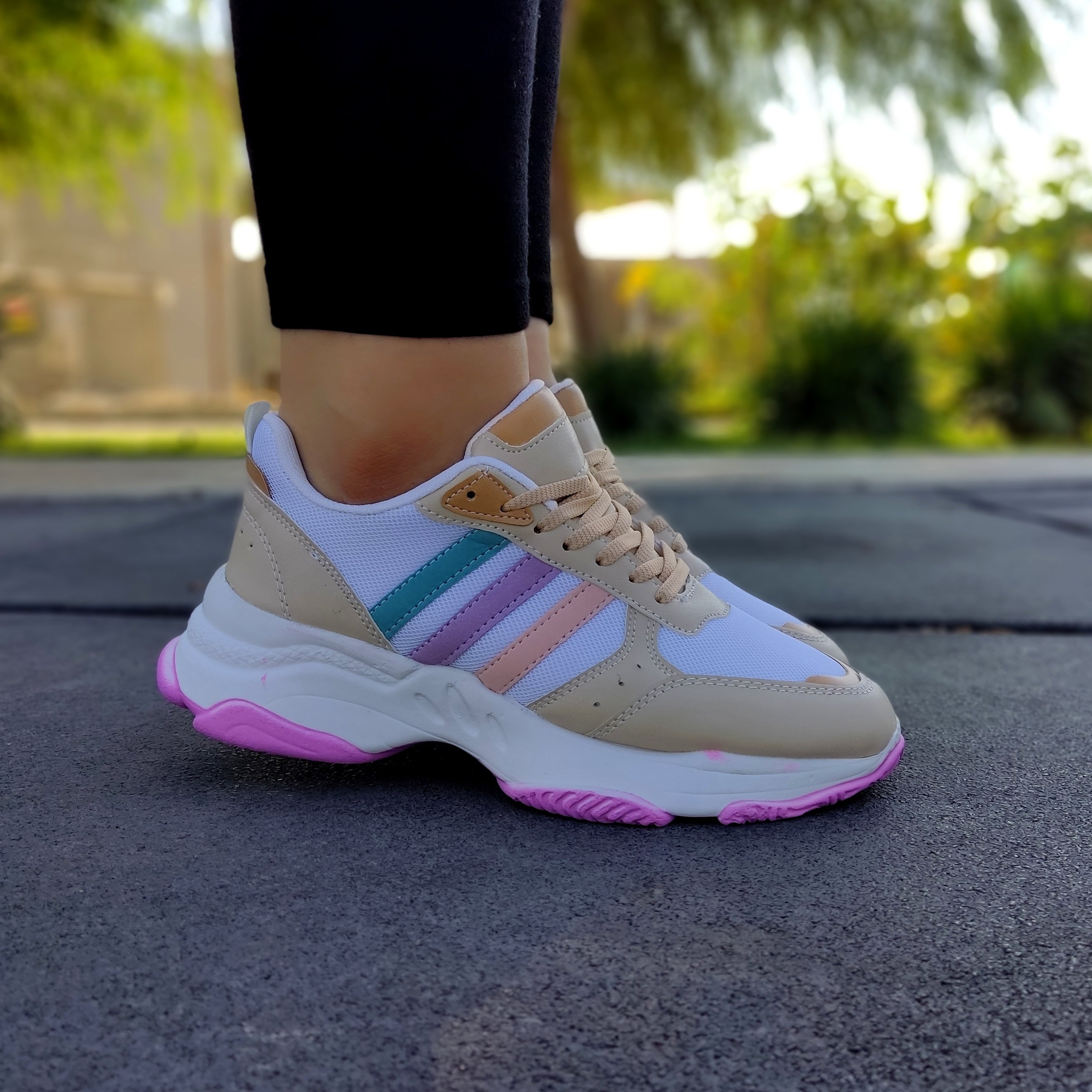 ادیداس زنانه مدل فارن