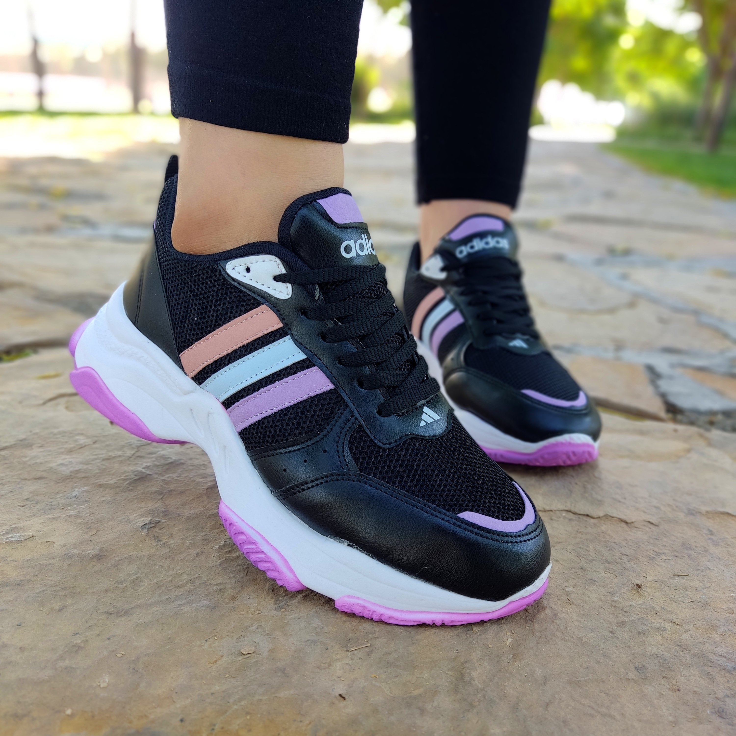 ادیداس زنانه مدل فارن