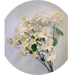 دسته گل سفید کد 1 شامل نرگس شیراز  ارکیده و داوودی 