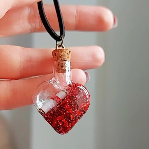 آویز آینه ماشین مدل قلب اکلیلی قرمز با نامه عاشقانه هدیه خاص