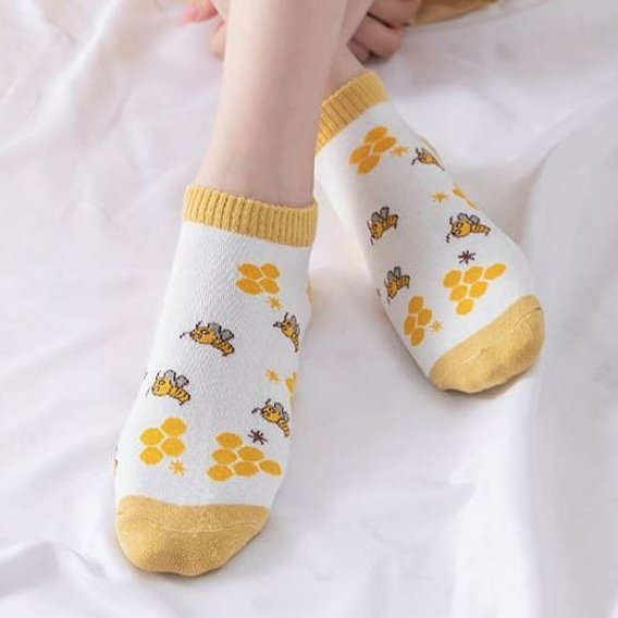 جوراب مچی طرح زنبوری دخترانه زنانه سایز36 تا41جنس نخ پنبه