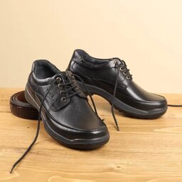 کفش مردانه طبی  تمام چرم طبیعی مدل موناکو بندی برند فرزین در رنگبندی مشکی قهوه ای سایزبندی 40تا44