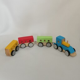 قطار چوبی اسباب بازی   طول 26cm  ارتفاع cm 3 عرض 3cm  رنگ استاندارد سلامت کودک   زیبا محکم  چوب روس