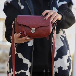 کیف زنانه بلوط دوشی چرم طبیعی گاوی دست دوز در رنگ های مختلف
