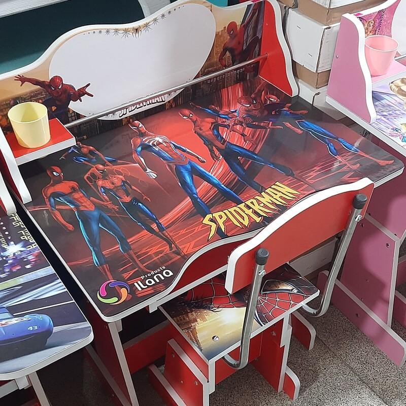 میز تحریر کودک طرح مرد عنکبوتی ( 3 الی 13 سال ) رنگ قرمز ( پسرانه )
