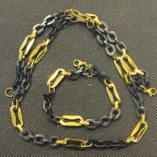 ست پسرانه زنجیر  گردنبند و دستبند استیل رنگ ثابت طلایی و مشکی کد3