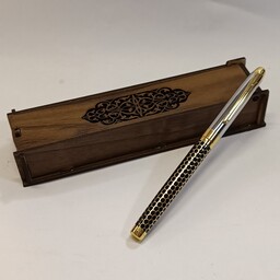 روان نویس  جعبه دار شیک کادویی لاکچری قابل حکاکی همراه جعبه کادویی چوبی 3