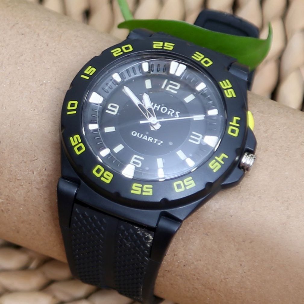 ساعت اسپرت تک سایز بندپیو مشکی
کیفیت عالی