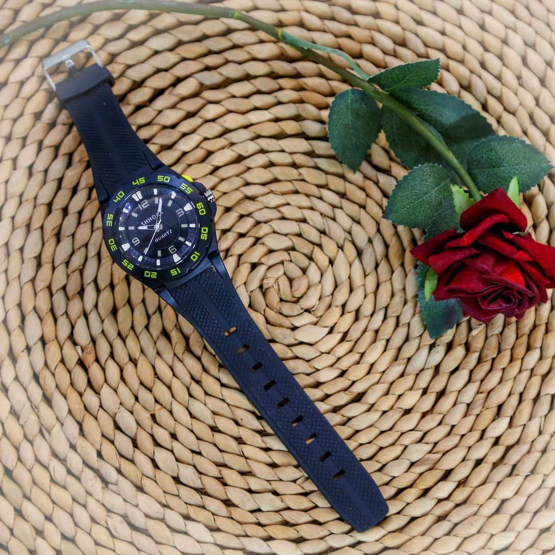 ساعت اسپرت تک سایز بندپیو مشکی
کیفیت عالی