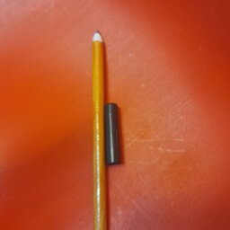 مداد ابرو گیاهی