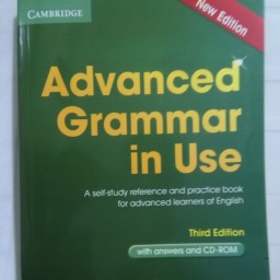 کتاب ادونس گرامر این یوز Advanced Grammar In Use