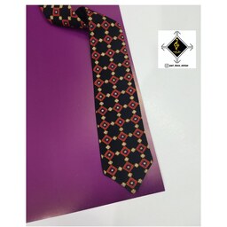 کراوات سوزن دوزی بلوچ کاملا دست دوز طرح کلاسیک1