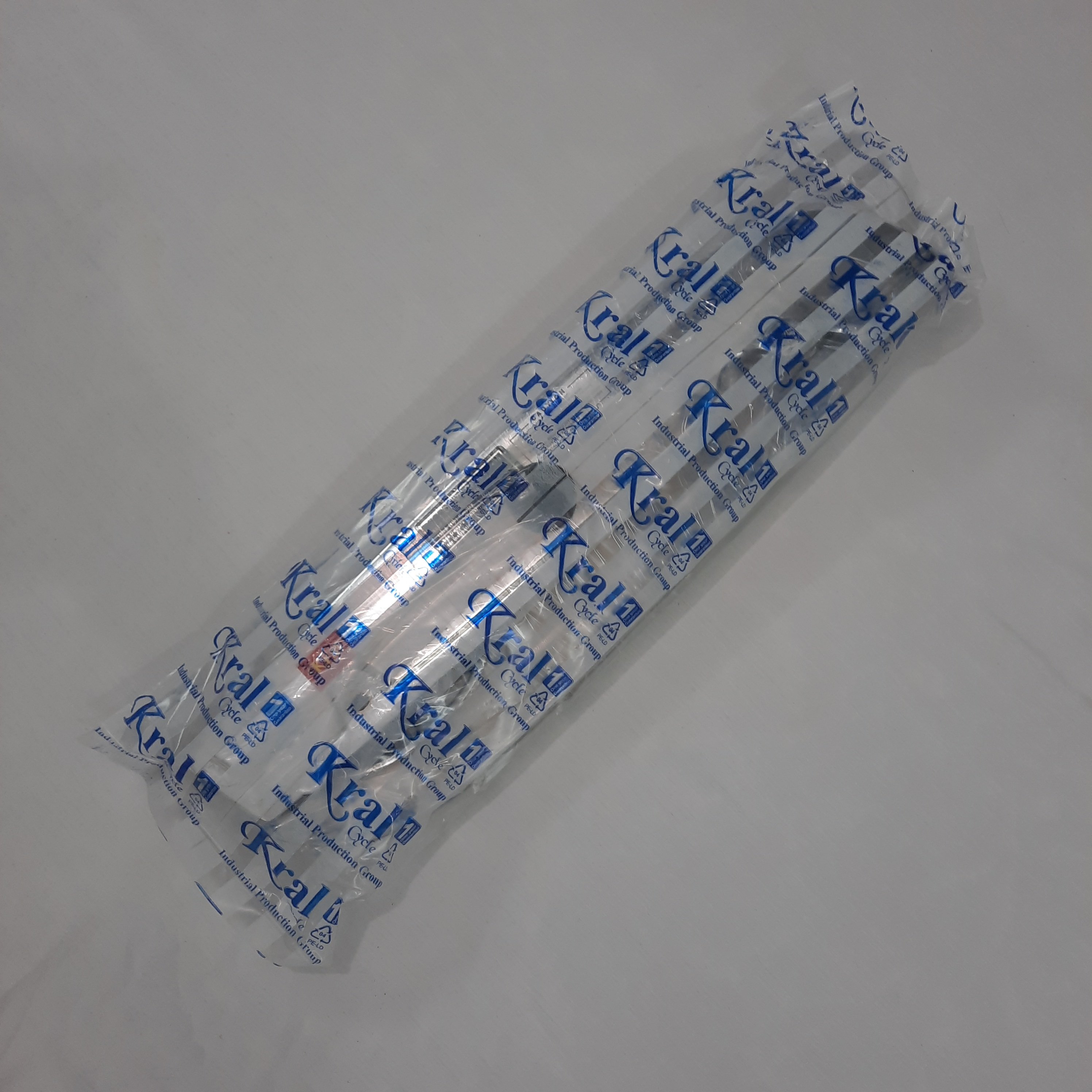 خرید و قیمت کفش اسپورت سایز بزرگ آدیداس مدل ZX سبک راحت در خرید و قیمت کفش اسپورت سایز بزرگ آدیداس مدل ZX سبک راحت در