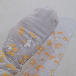 جوراب شلواری  بچگانه مناسب برای 7 تا 8 سال رنگ سفید با پروانه های سایه روشن