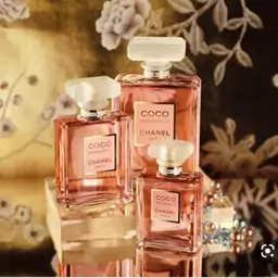 عطر گرمی کوکوشنل coco channel رایحه ای دلپذیر و پر طرفدار در اسلایدهای بعد توضیحات عطر کامل آمده 