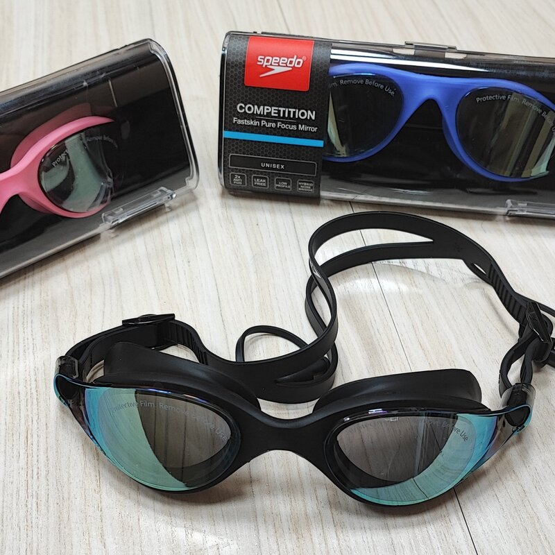 عینک شنا  اسپیدو s98-AD  در سه رنگ آبی مشکی و صورتی  گوش گیر دار 