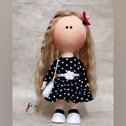 عروسک روسی  پارچه ای دستساز طرح دخترانه  در طرح های زیبا 30 سانتیمتری....