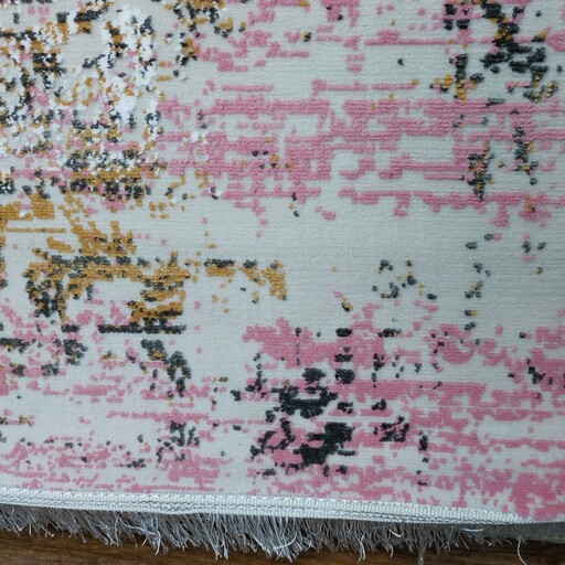  فرش فانتزی وینتیج سفید صورتی  گلبرجسته سایز فرش 4متری 500شانه  تراکم 1000 درجه یک کد 1001(ارسال باتیپاکس، پس کرایه)