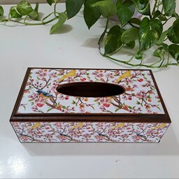 جعبه دستمال کاغذی چوبی تکنیک دکوپاژ  کد طرح 175 هنرکده نقشینه 