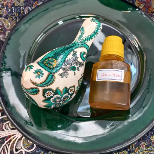 روغن هسته هلو و خواص آن.
معالجه کننده خشکی پوست.کاهش دهنده چین و چروک پوست .تسکین دردهای عضلانی.جوانسازی پوست.مرطوب کنند