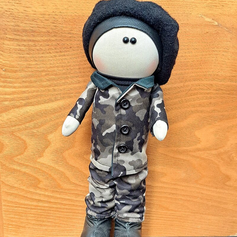 عروسک روسی پسر سرباز