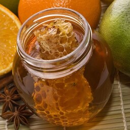 عسل مرکبات ممتاز سلامتکده 1000 گرمی با رایحه ای دلپذیر