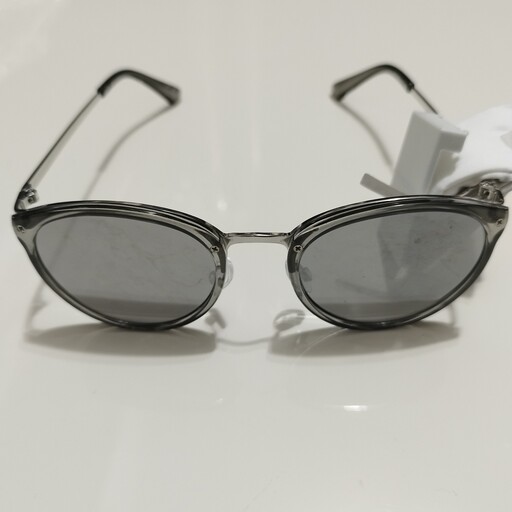 عینک آفتابی زنانه و مردانه حراجی UV400سفارش آلمان 8765