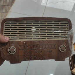 جا دستمالی چوبی طرح  رادیو قدیمی 