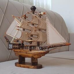 ماکت کشتی چوبی بادبانی کلکسیونی دستساز مدل ( کاپیتان)