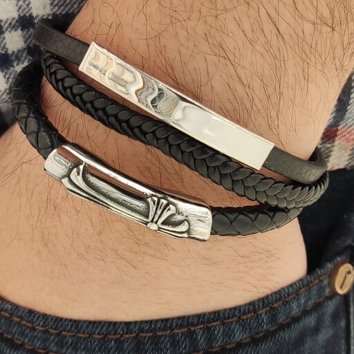 دستبند چرمی 3لاین طرح صلیب اسپرت مردانه قفل مگنتی سه لاین  چند لاین