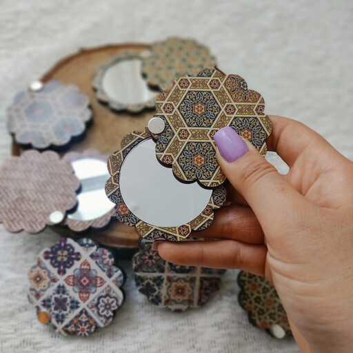 آینه چوبی کیفی با طرحای سنتی و زیبا 