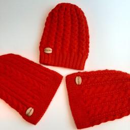 کلاه بافت قرمز کاملا دست بافت با کاموای خارجی ترک و جنس نرم و گرم و لطیف