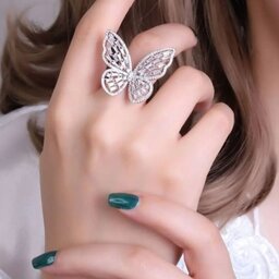 انگشتر پروانه بزرگ جواهری نگین باگتی بی نظیر و زیبا، جنس عالی و رنگ ثابت