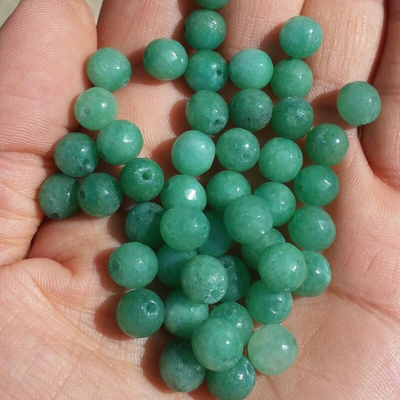 مهره سنگ جید سبز تراش جواهری اصل و صد در صد طبیعی 