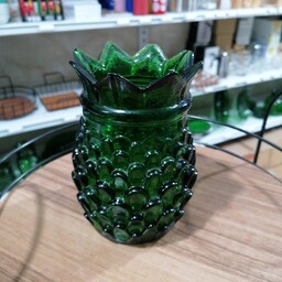 گلدان آناناس صنایع دستی سبز ( شیشه رنگ نشده خمیر مایه شیشه سبز هست )