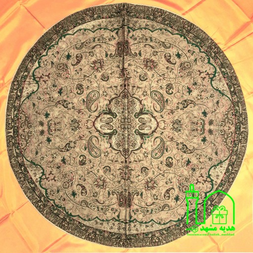 رومیزی ترمه سنتی گرد خیلی بزرگ رنگ (یک متری) کرم نقشه شاه عباسی