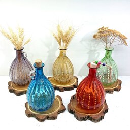 گلدان شیشه ای رنگی نگینی دستساز  بطری آب خورشیدی صنایع دستی قزوین بطری رنگی  